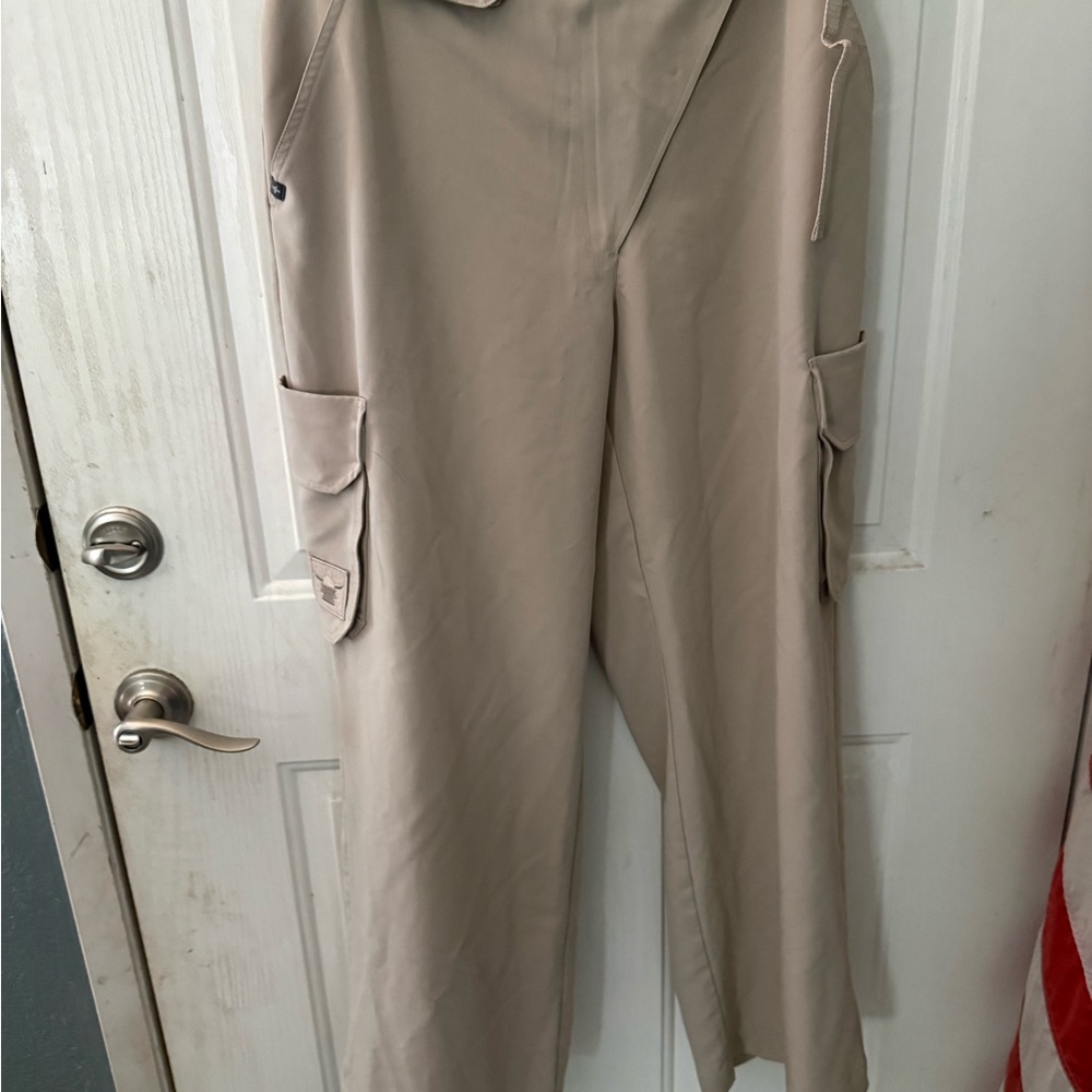 Star Wars Beige Apparel with Black Label